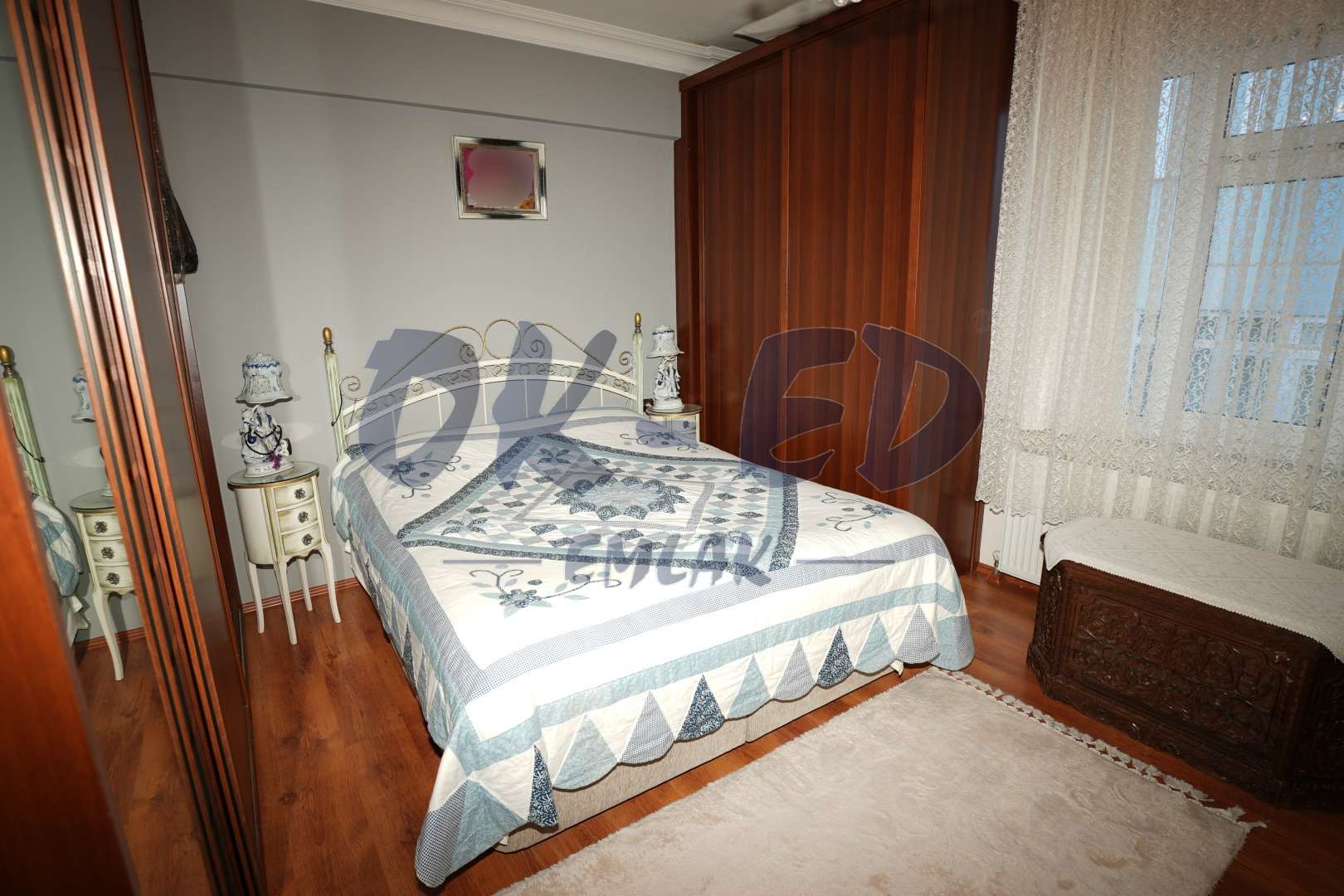 Akçakoca Çınar Sokakta Satılık 4+2 Dubleks Daire