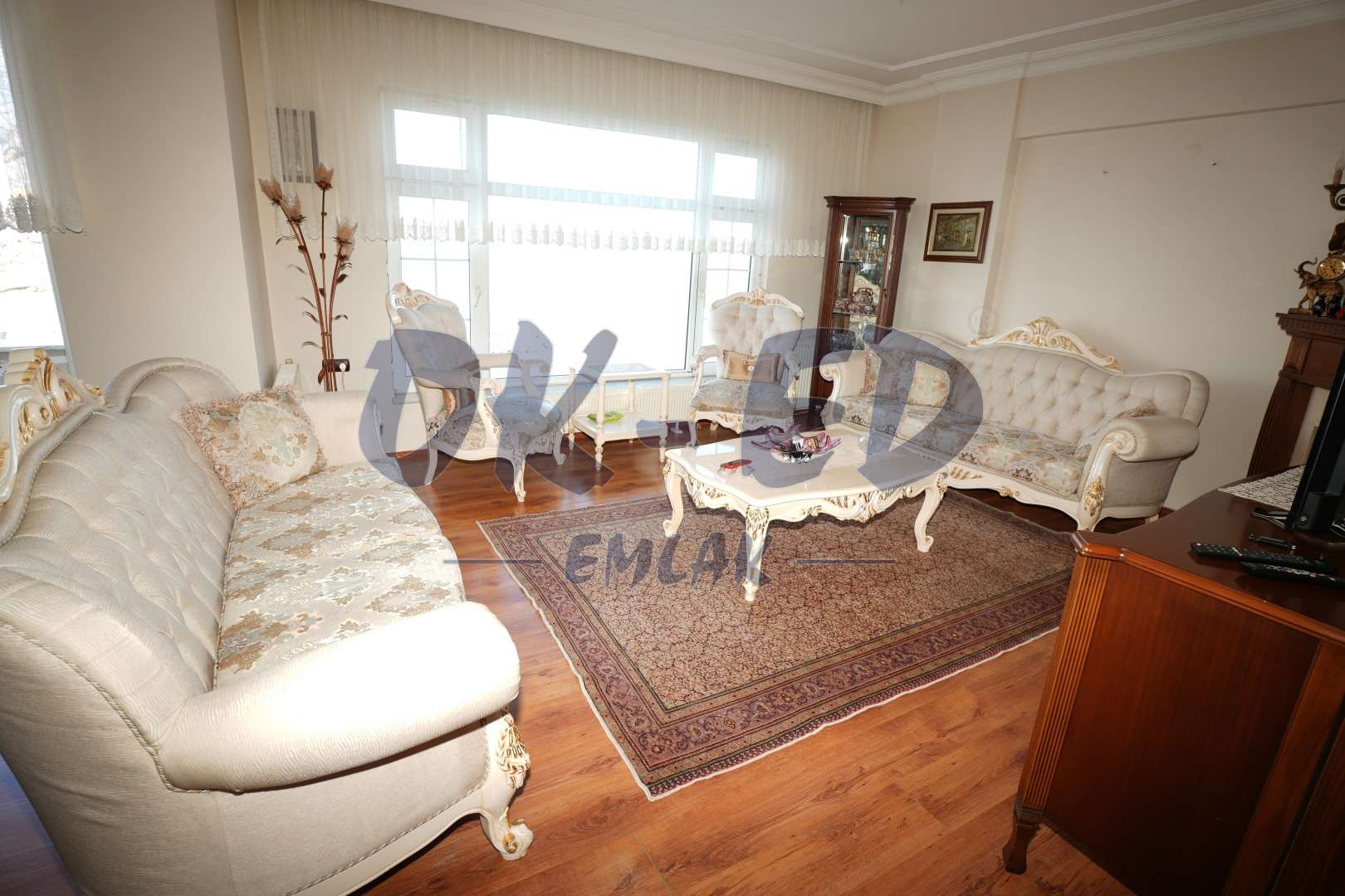 Akçakoca Çınar Sokakta Satılık 4+2 Dubleks Daire