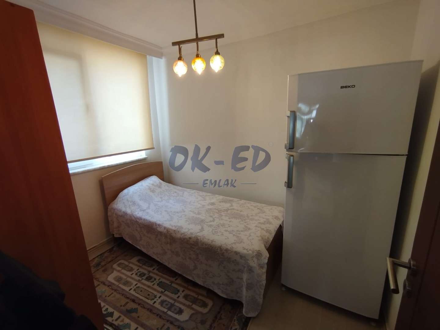 Akçakoca Denize Sıfır Havuzlu Site İçerisinde Eşyalı Satılık Yazlık
