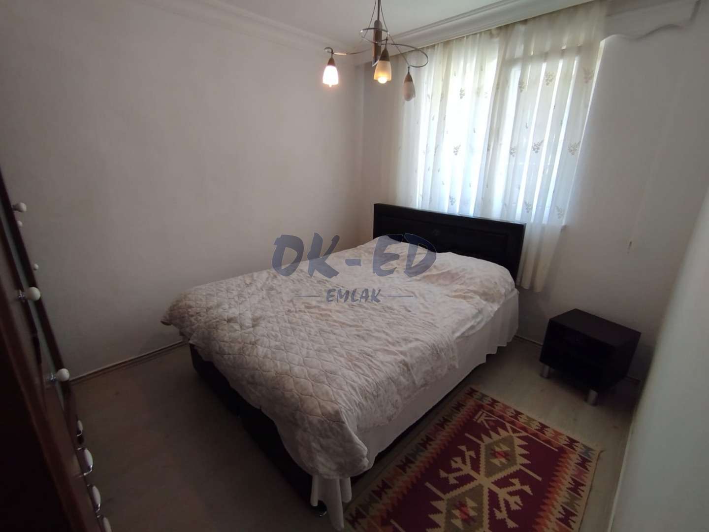 Akçakoca Denize Sıfır Havuzlu Site İçerisinde Eşyalı Satılık Yazlık