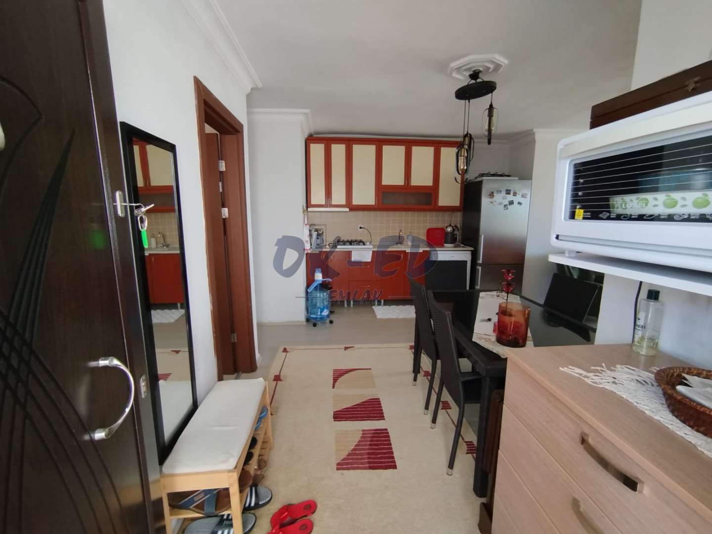 Akçakoca Denize Sıfır Havuzlu Site İçerisinde Eşyalı Satılık Yazlık
