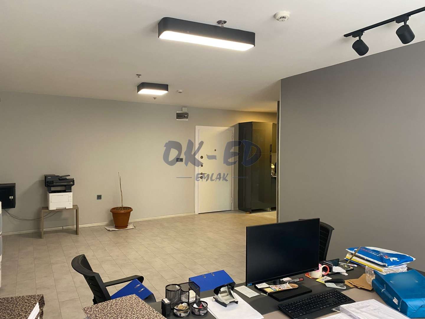 Ay City Avm'de Satılık Ofis