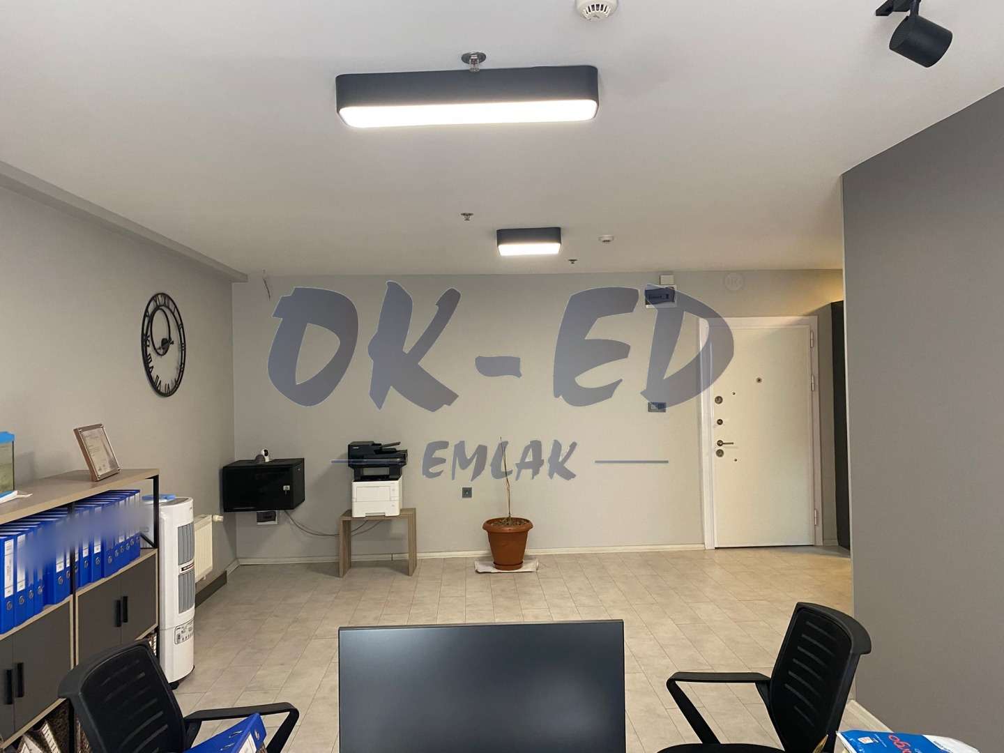 Ay City Avm'de Satılık Ofis