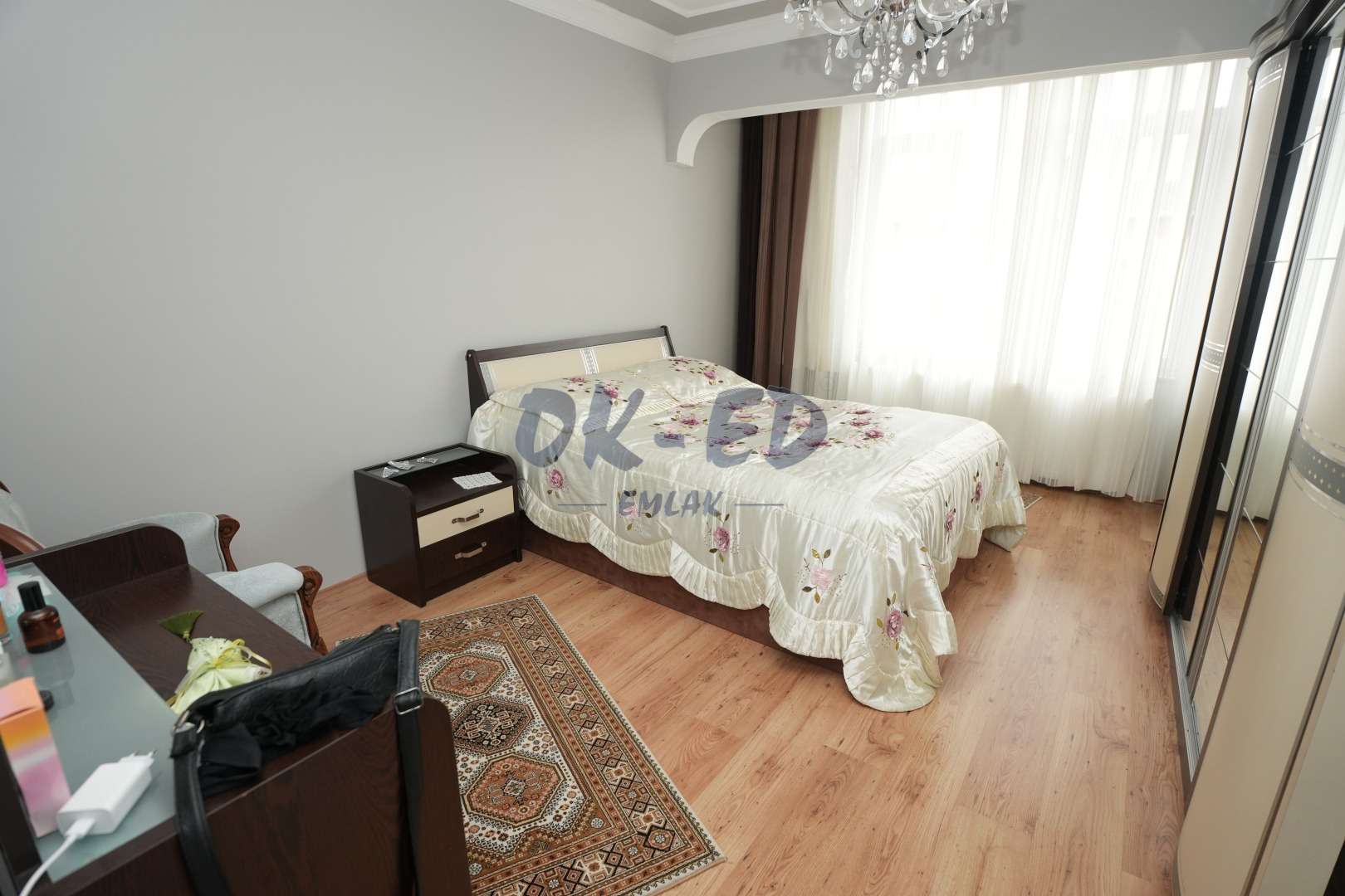 Bağlık Mahallesi Cadde Üzerinde Satılık 2+1 Daire