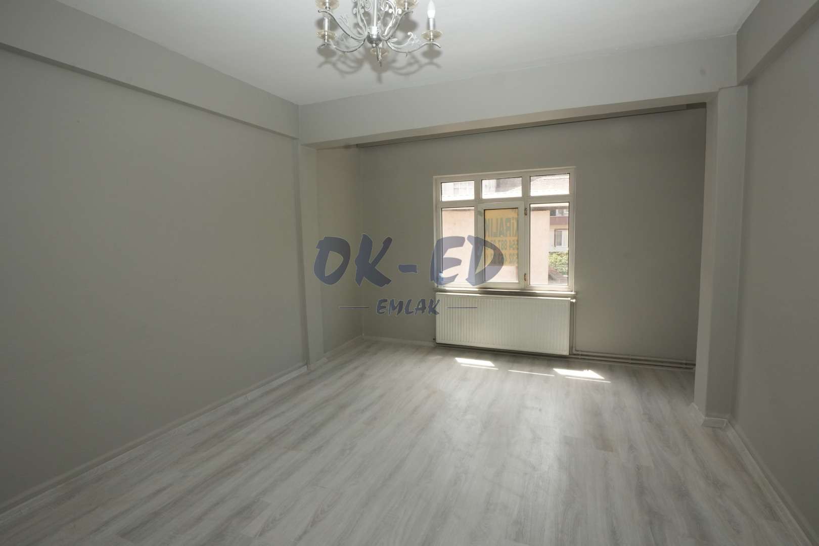 Bağlık Mahallesi Sakin Dere Sokak'ta Kiralık 3+1 Daire