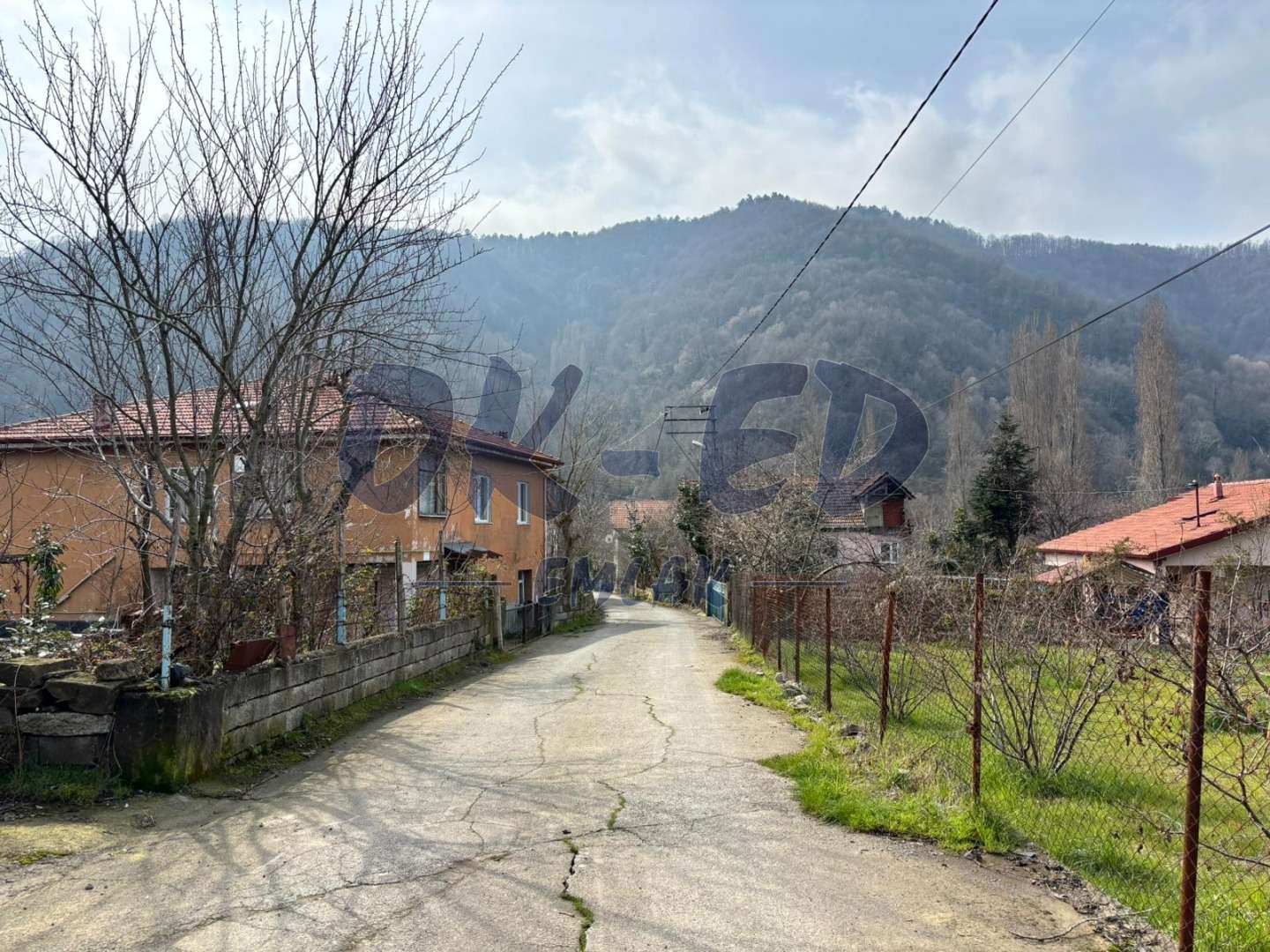 BALI KÖYÜNDE SATILIK ARSA