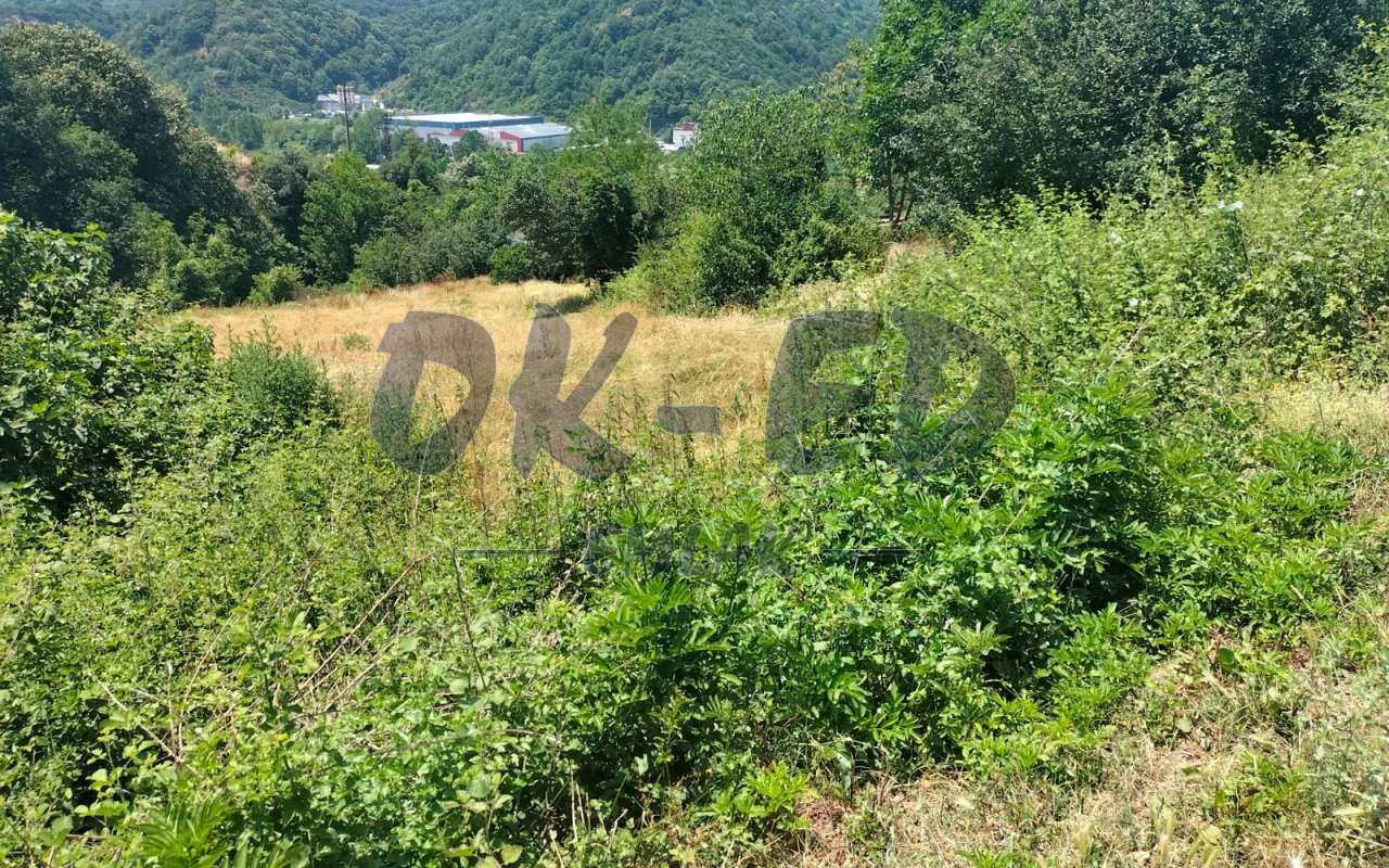 BÖLÜCEK MAHALLESİNDE KİRALIK ARSA