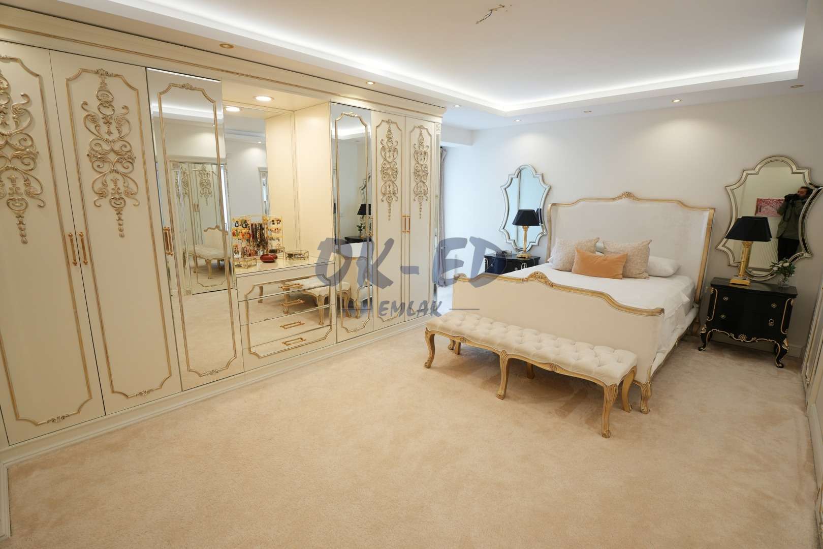 Çavdarlı Mevkii Site İçerisinde Kiralık 3+1 Lüks Daire