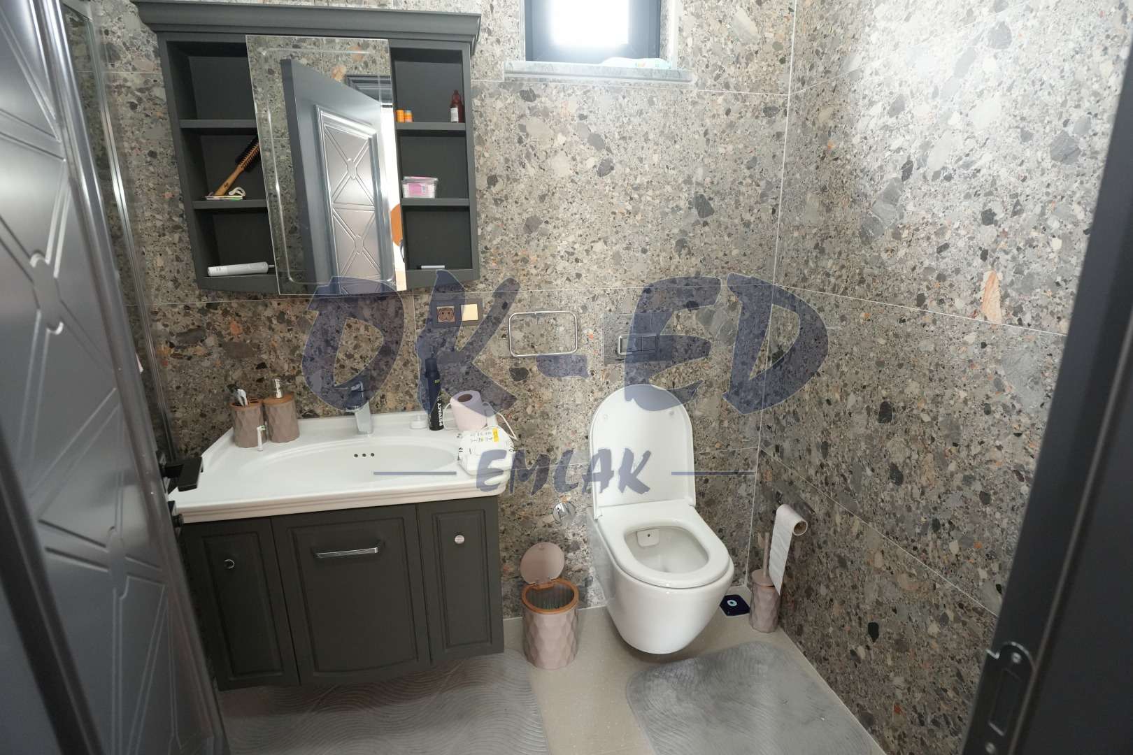 Düzce Akçakoca'da Havuzlu, Deniz Manzaralı Satılık Müstakil Villa