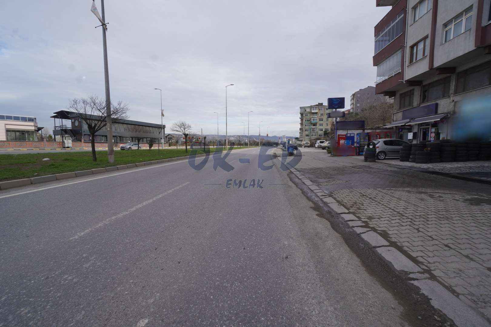 Gülüç Çengel Mahallesi Sahil Bulvarı’nda Satılık Dükkan