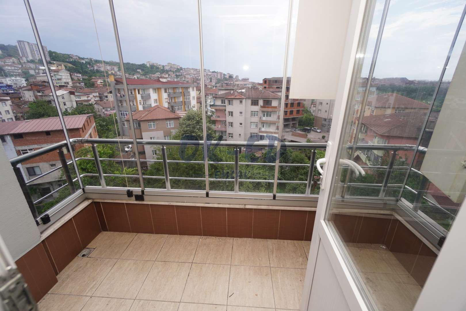 Gülüç'te Geniş, Ferah ve Manzaralı Kiralık 3+1