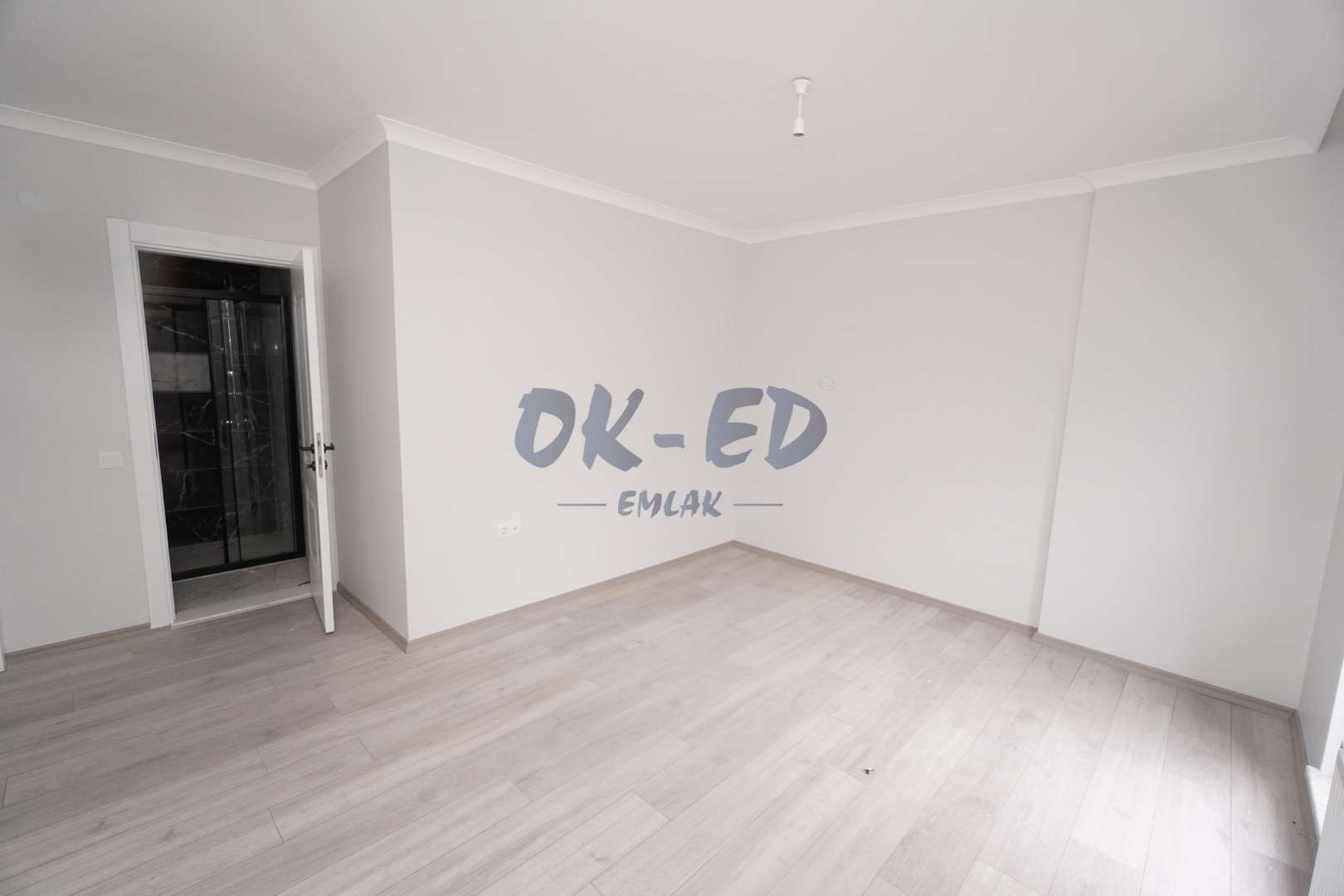 Kavaklık Mahallesi Sosyete Pazarı Üzeri Kiralık 2+1 Sıfır Daire