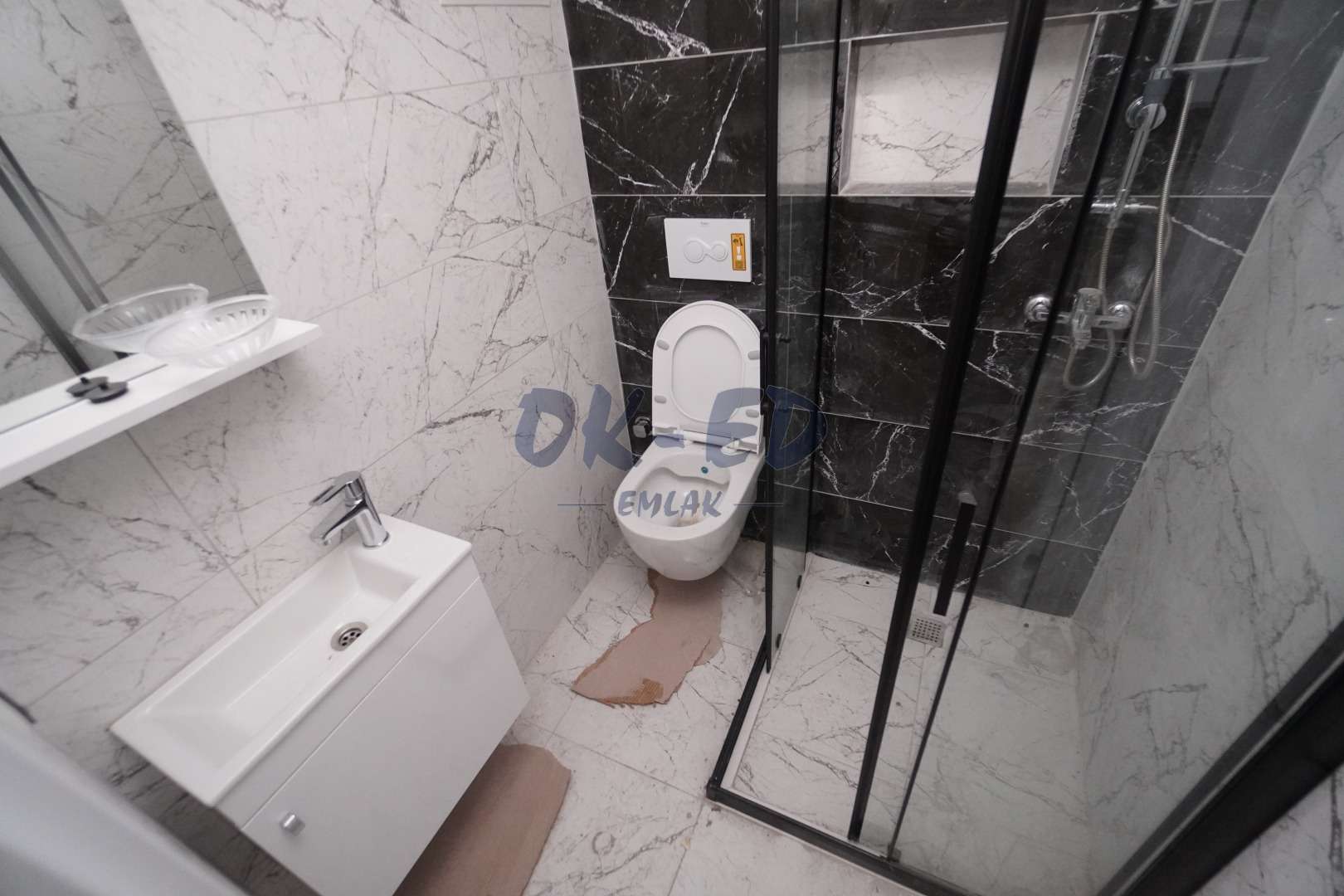Kavaklık Mahallesi Sosyete Pazarı Üzeri Kiralık 2+1 Sıfır Daire