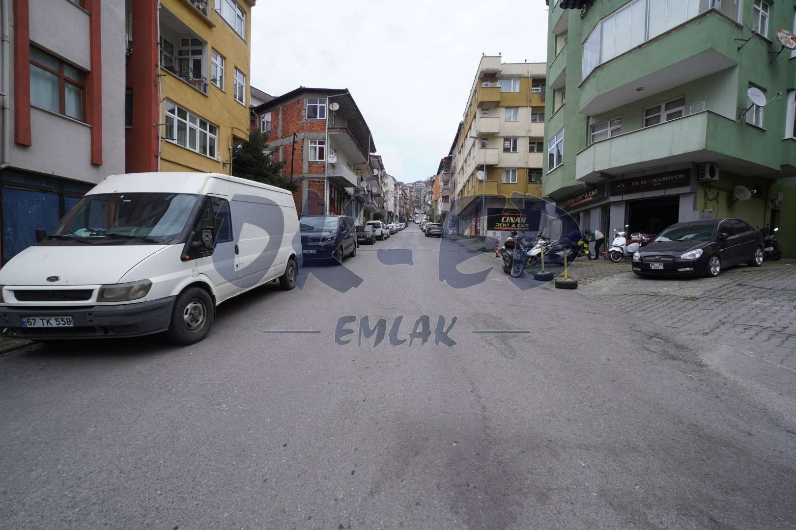 Kdz.Ereğli Akarca Mahallesinde Satılık 3+1 Daire