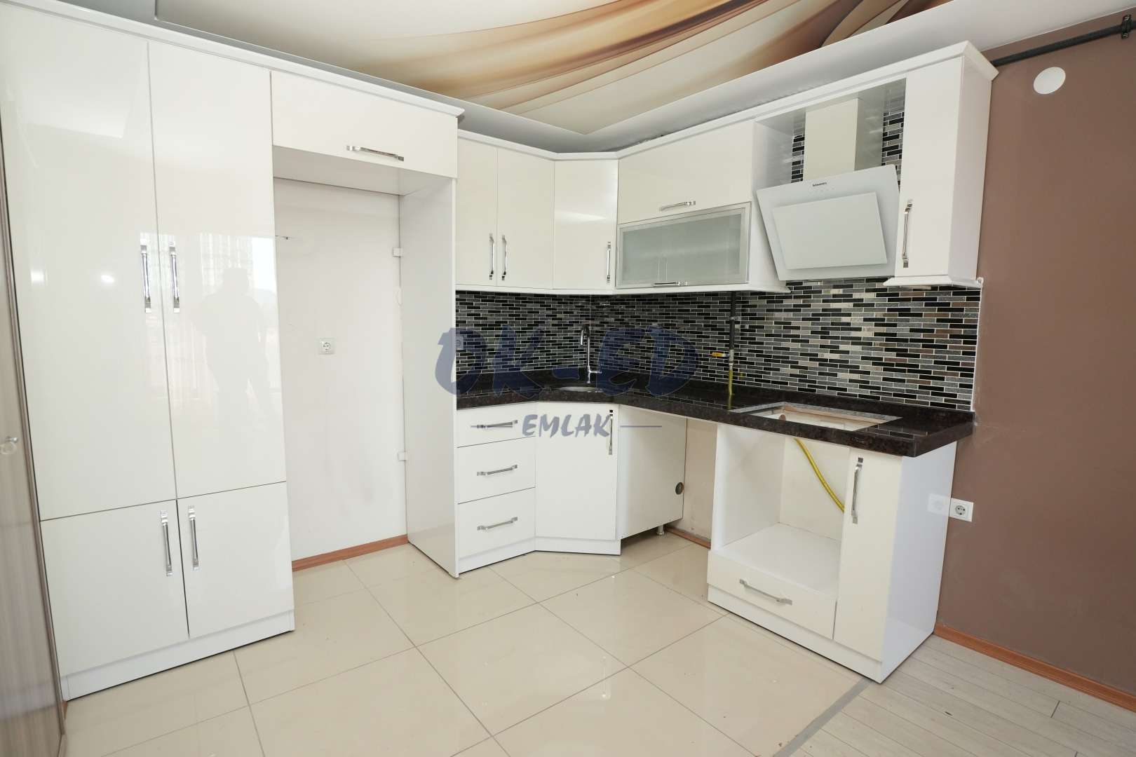 Kdz.Ereğli Bağlık Mahallesi Kaymakamlık Üstünde Kiralık 1+1 Daire