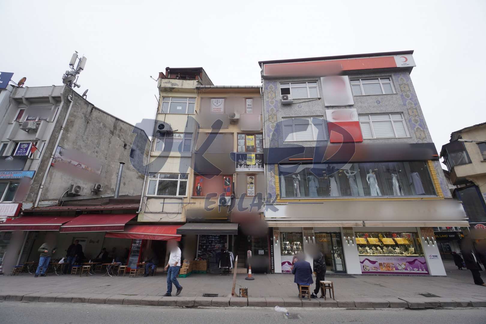 Müftü Mahallesi Çarşı İçinde Kiralık Ofis