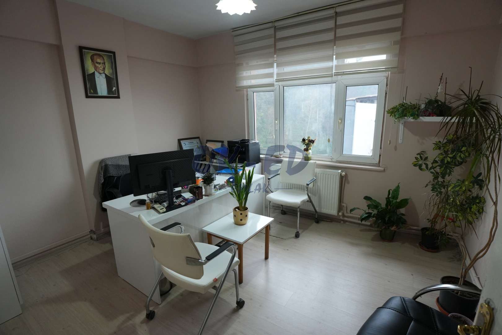 Kdz. Ereğli Müftü Mahallesi Meydanbaşı Caddesinde Deniz Manzaralı Kiralık Ofis
