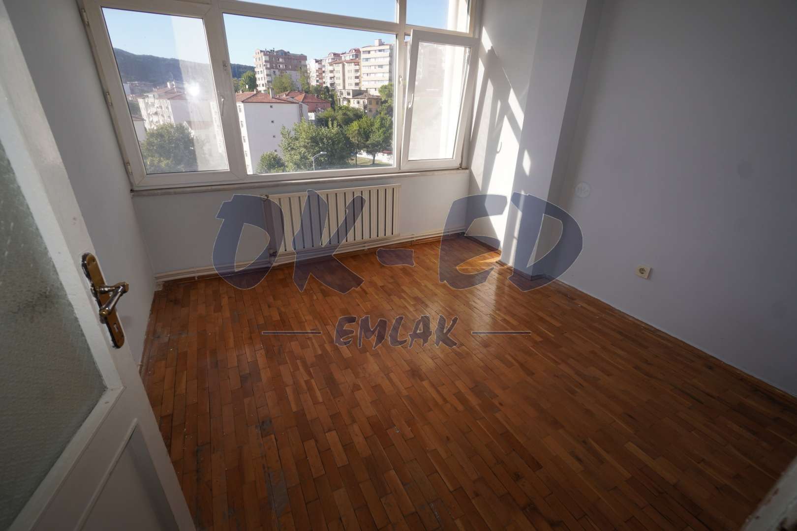 Kdz. Ereğli Polis Evinin Karşısında Kiralık 3+1 Daire