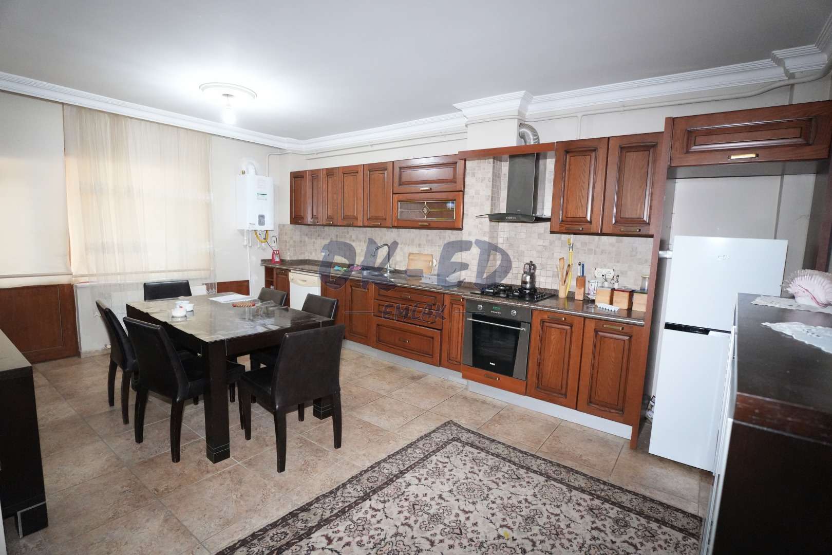 Süleymanlar Mahallesinde Eşyalı Kiralık 2+1 Daire