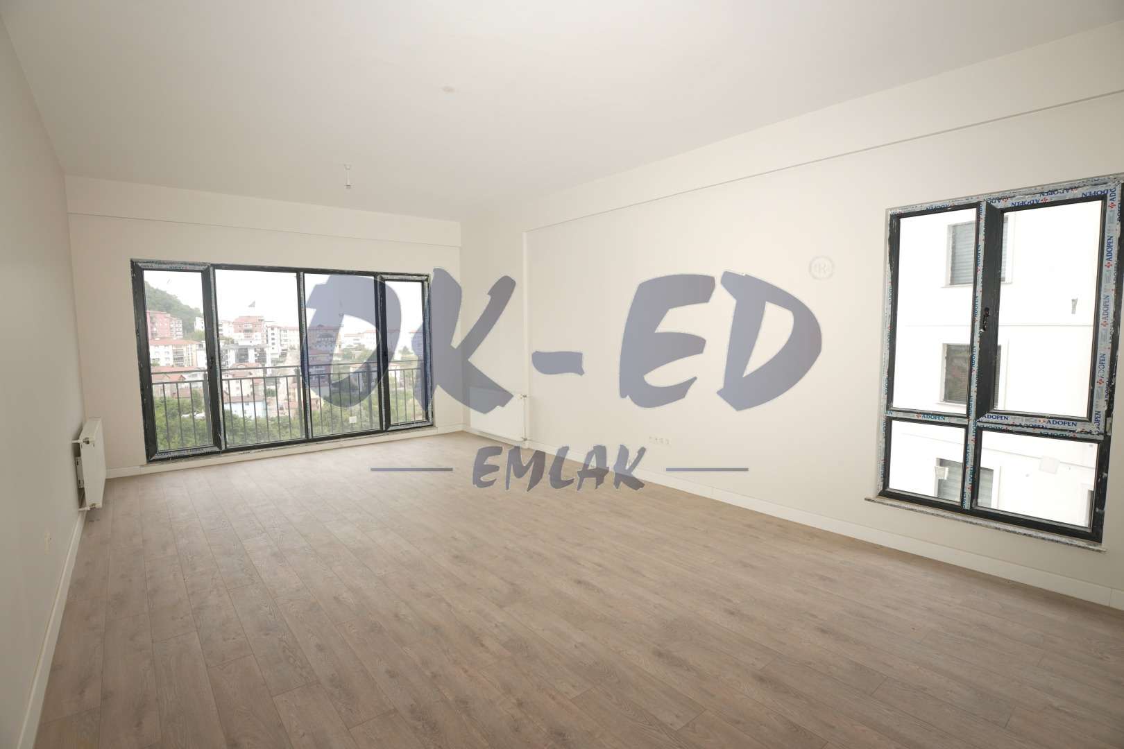 Kdz. Ereğli Uzunmehmet Mahallesi Çavdarlıda Satılık 4+1 Daire