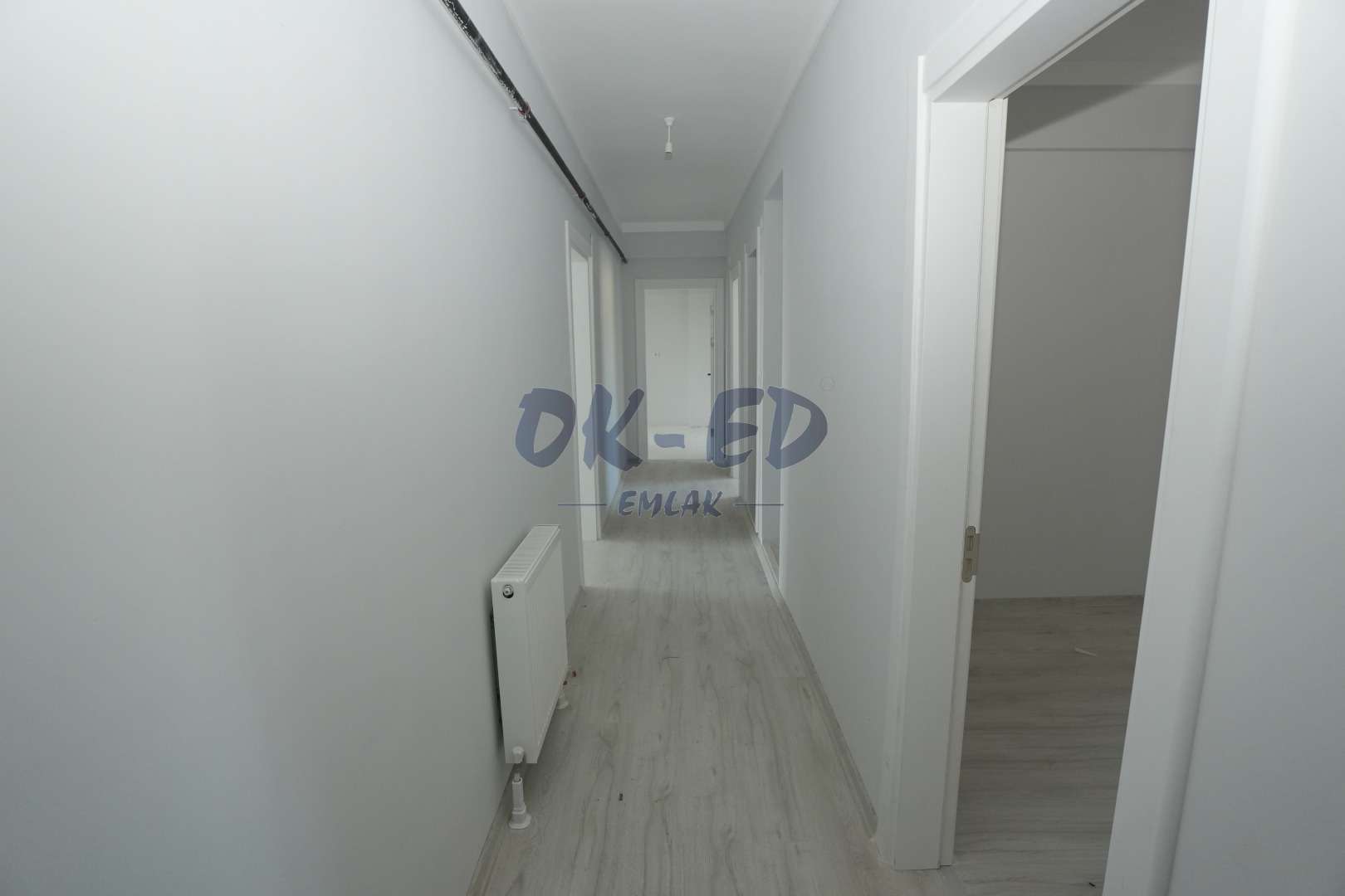 Uzunmehmet Mahallesi Site İçerisinde Havuzlu Satılık Daire