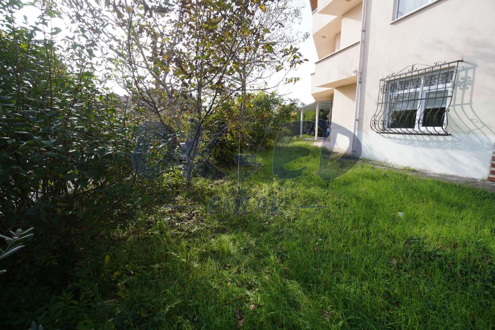Kdz. Ereğli Uzunmehmet Mahallesinde Satılık 3 Katlı Müstakil Villa