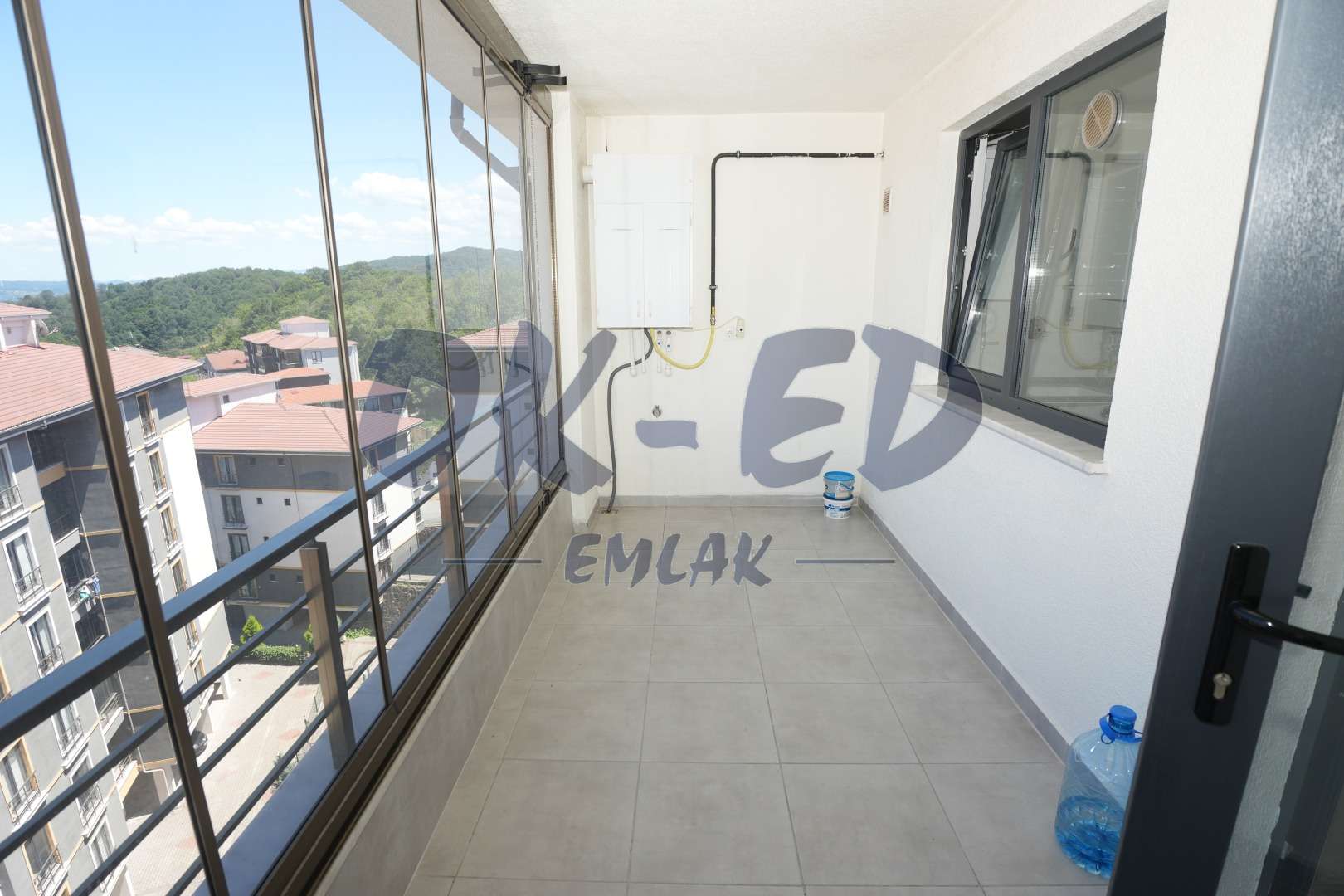 Kepez Dağevlerinde Kiralık 3+1 Daire