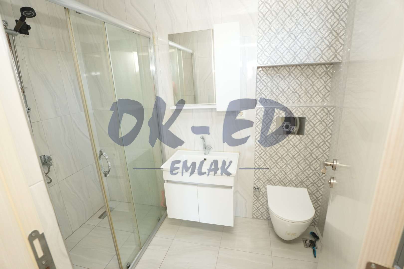 Kepez Dağevlerinde Kiralık 3+1 Daire