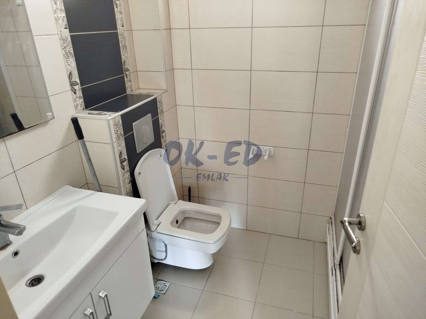 Kepez Mahallesinde  Üniversiteye Yakın Kiralık 1+1 Daire