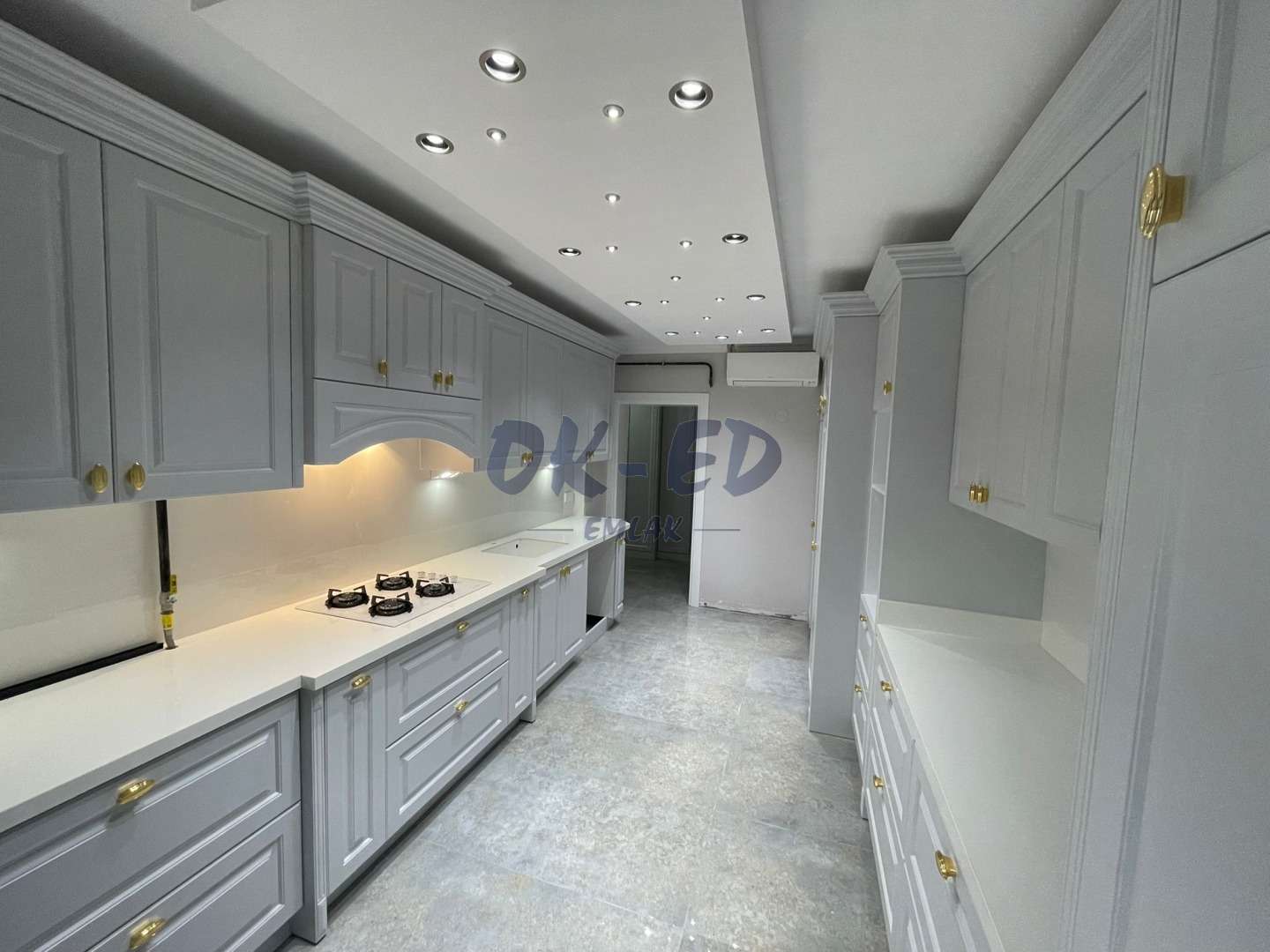 Kırmacı Mahallesinde 190m² Satılık 3+1 Lüks Daire - Deniz ve Doğa Manzaralı