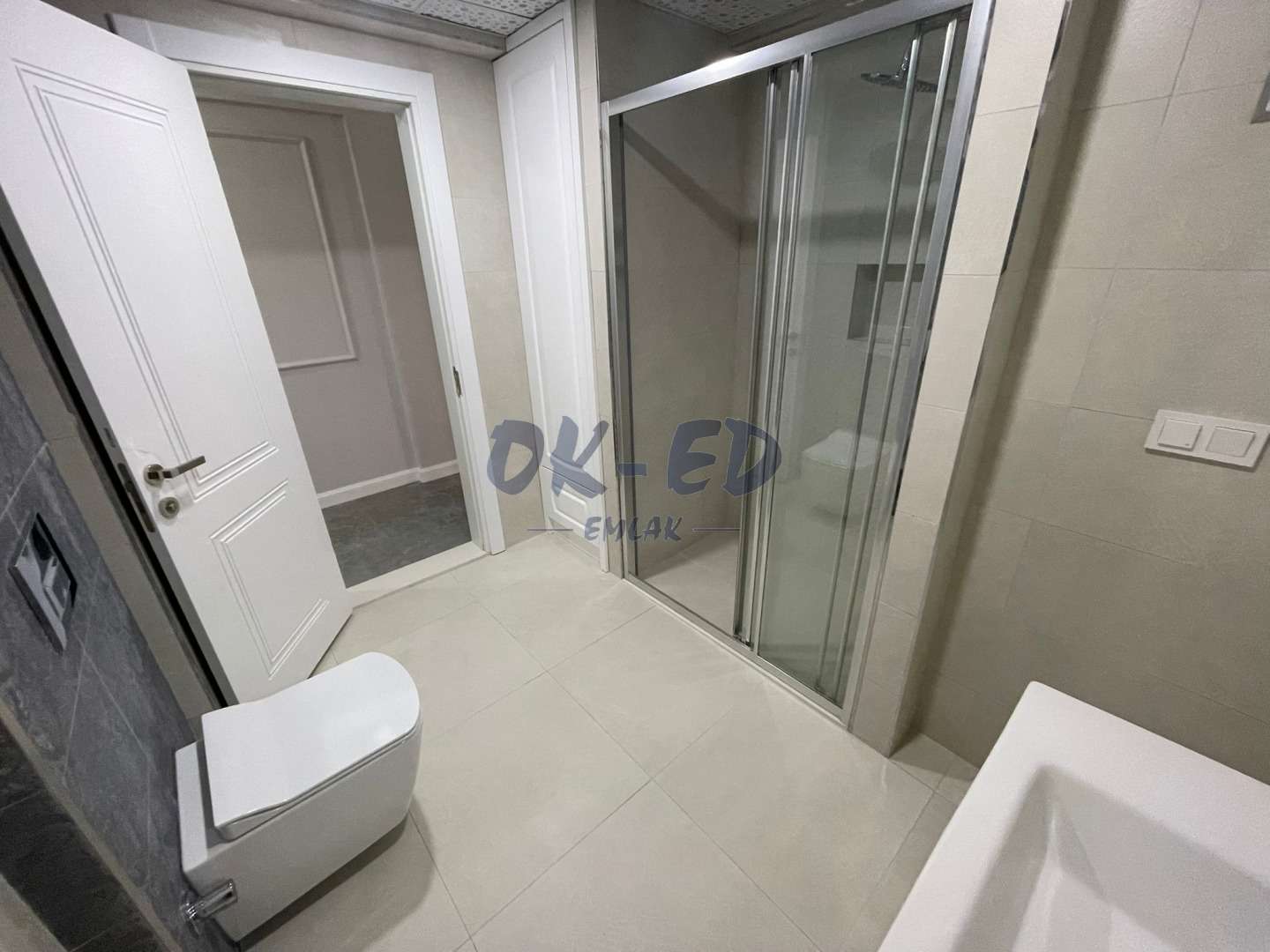 Kırmacı Mahallesinde 190m² Satılık 3+1 Lüks Daire - Deniz ve Doğa Manzaralı