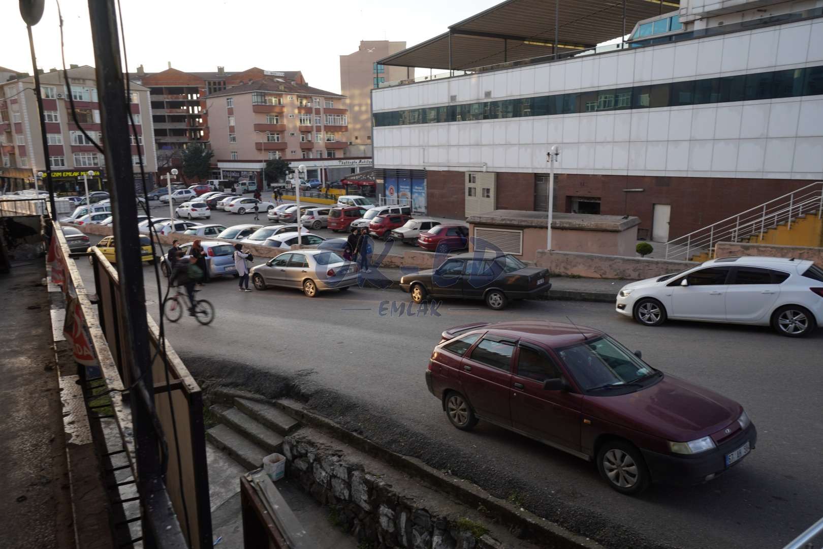 Müftü Mahallesi Erdemir Cadde Üzerinde Satılık Dükkan