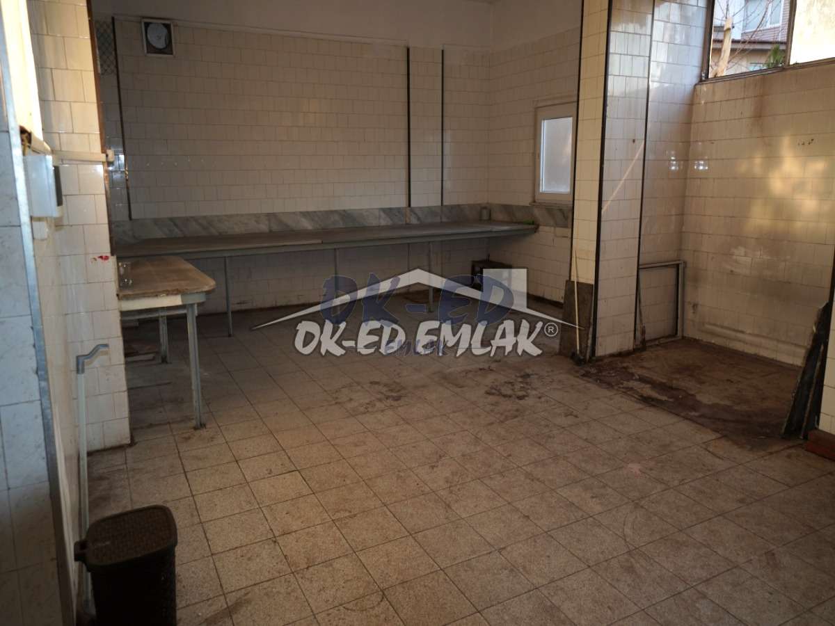 Müftü Mahallesi Erdemir Caddesi Mevkii Kiralık Dükkan