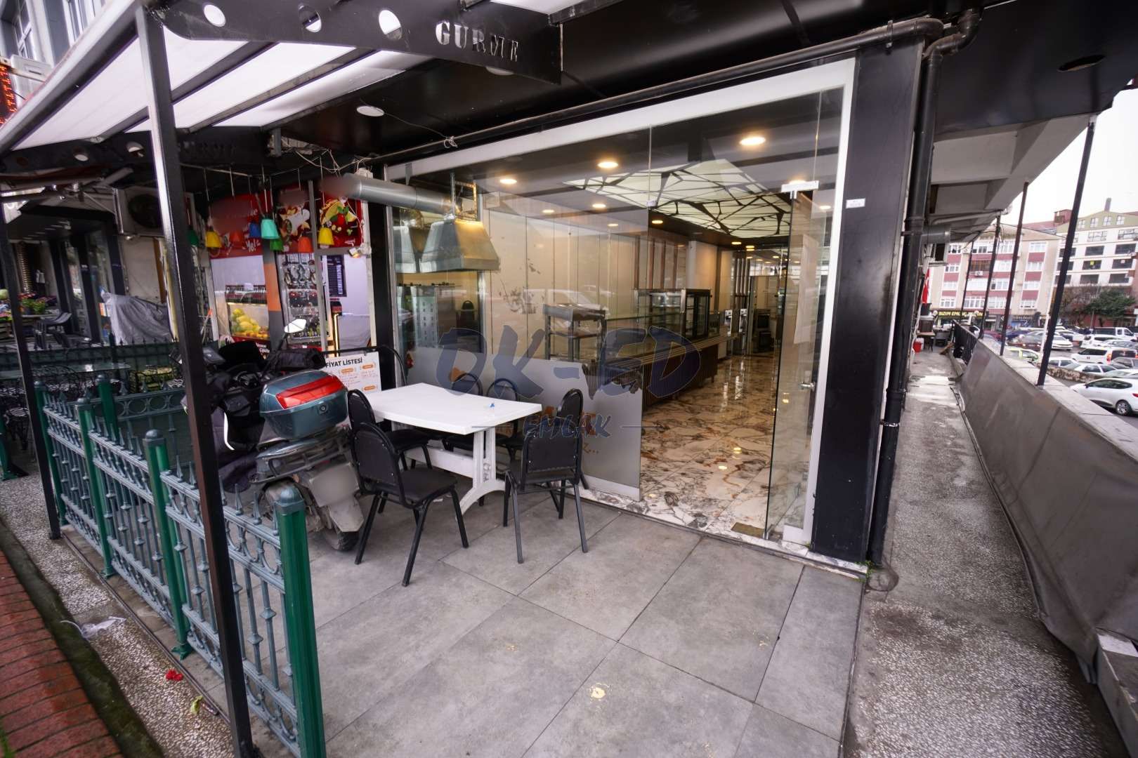 Müftü Mahallesi Erdemir Caddesi Üzerinde Satılık Dükkan