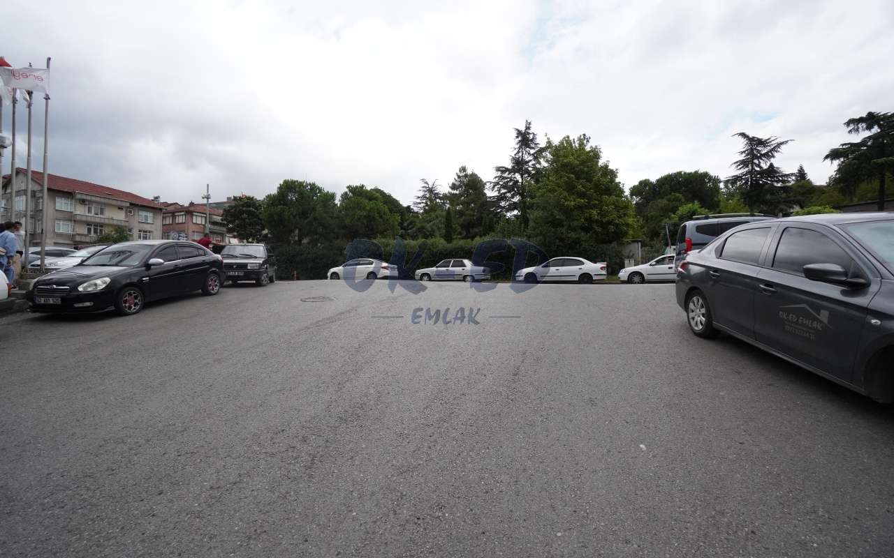 Müftü Mahallesinde Satılık Dükkan