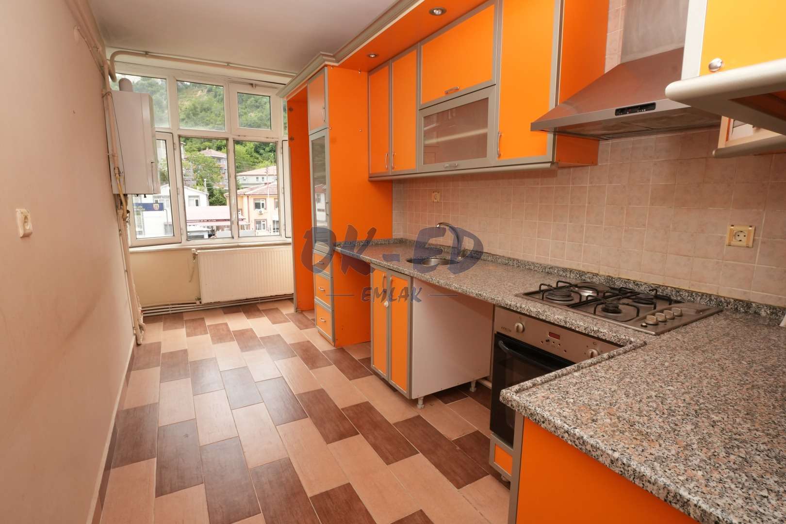 Murtaza Mahallesi Beyçayırı Sitesinde Kiralık 3+1 Daire
