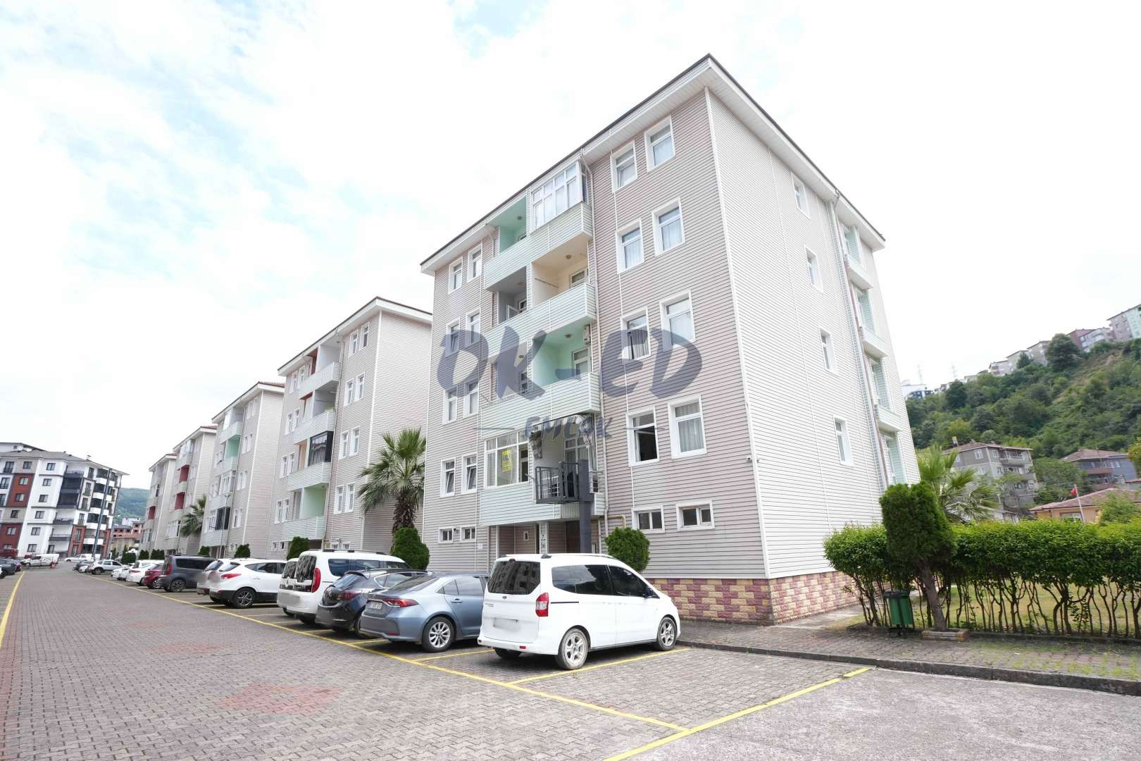 Murtaza Mahallesi Beyçayırı Sitesinde Kiralık 3+1 Daire