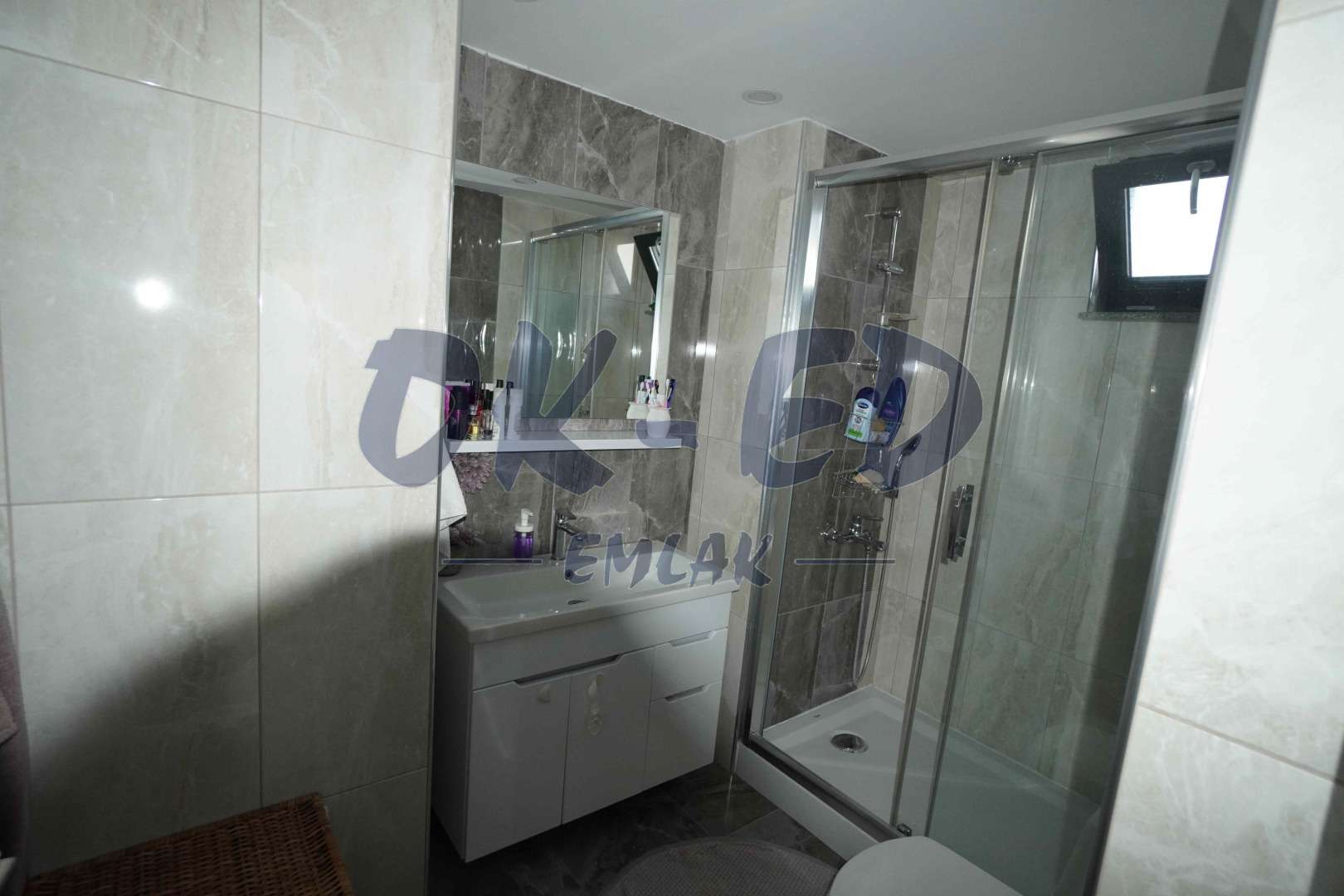 Sarıkorkmaz Mahallesi Site İçinde Deniz Manzaralı Satılık Daire