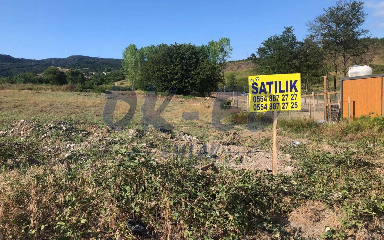 SOĞANLIYÖRÜK KÖYÜNDE SATILIK ARSA