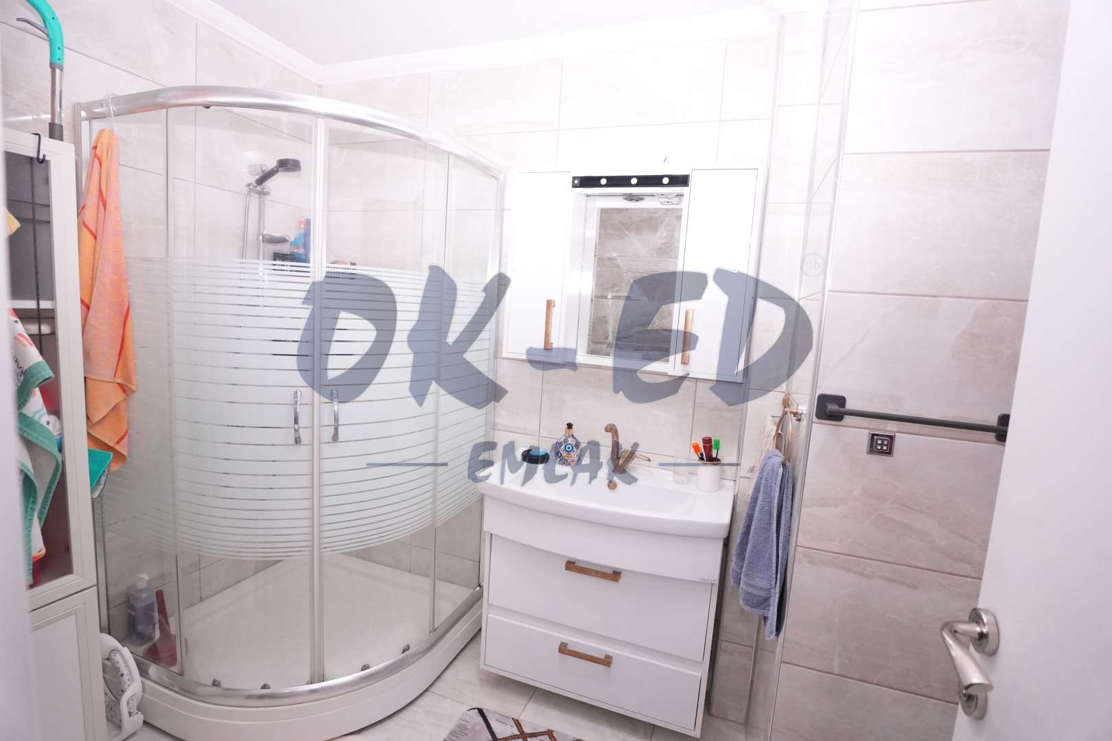Süleymanlar Mahallesinde Satılık 3+1 Daire