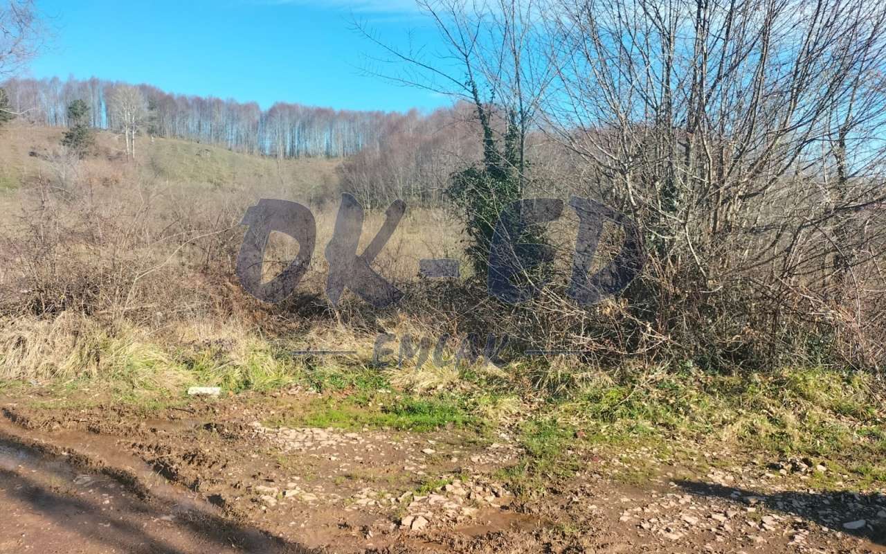 ÜÇKÖY MEVKİİNDE SATILIK ARSA